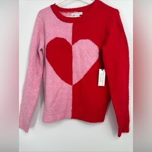 Cupcakes & Cashmere Color Block Heart fuzzy Sweater Size XS New